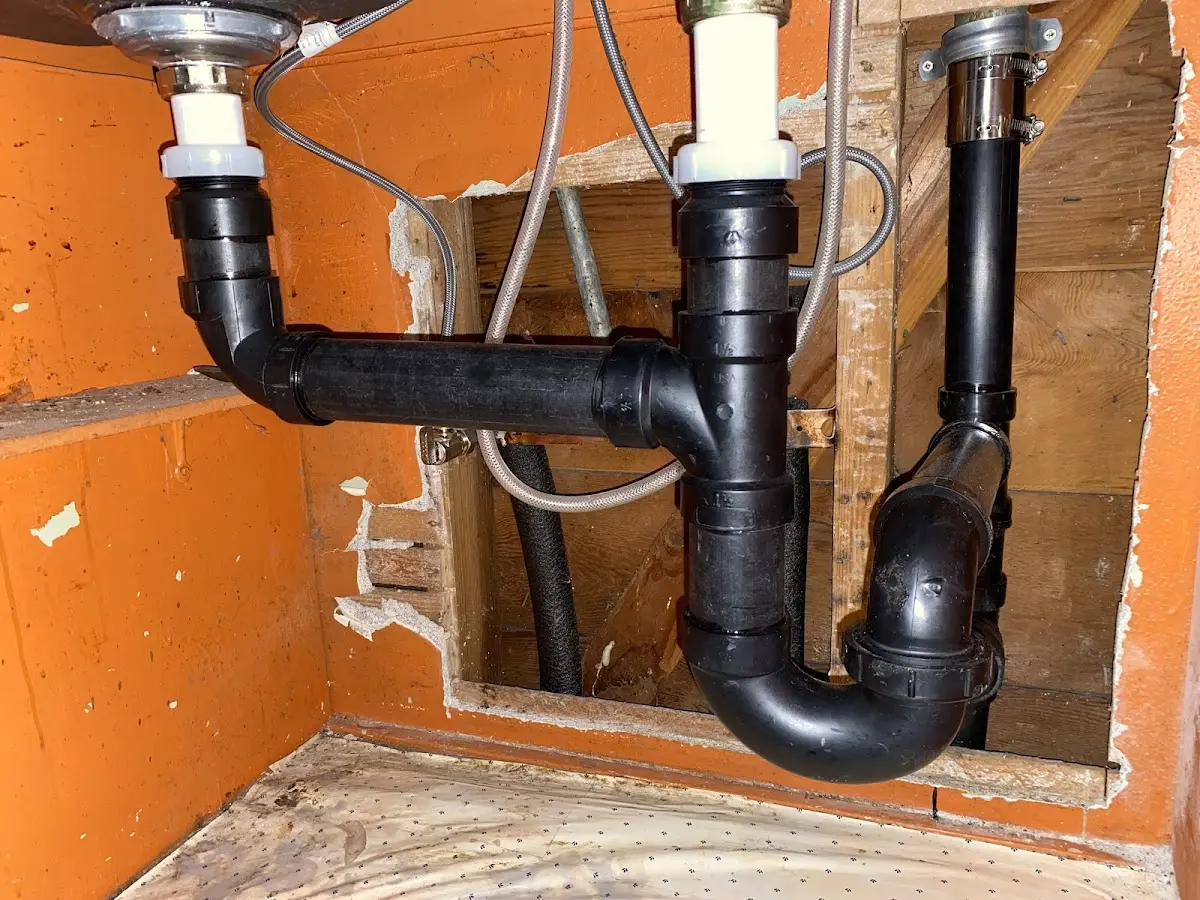 Professional Pipe Bursting equipment and tools on the job in Ingleside